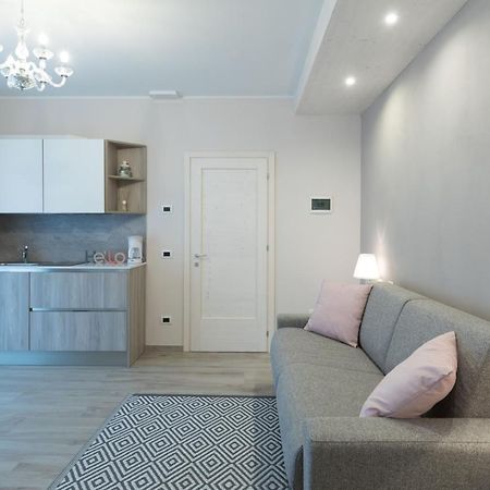 Residenza Conca Verde B&B La Suite Rogolo Luaran gambar